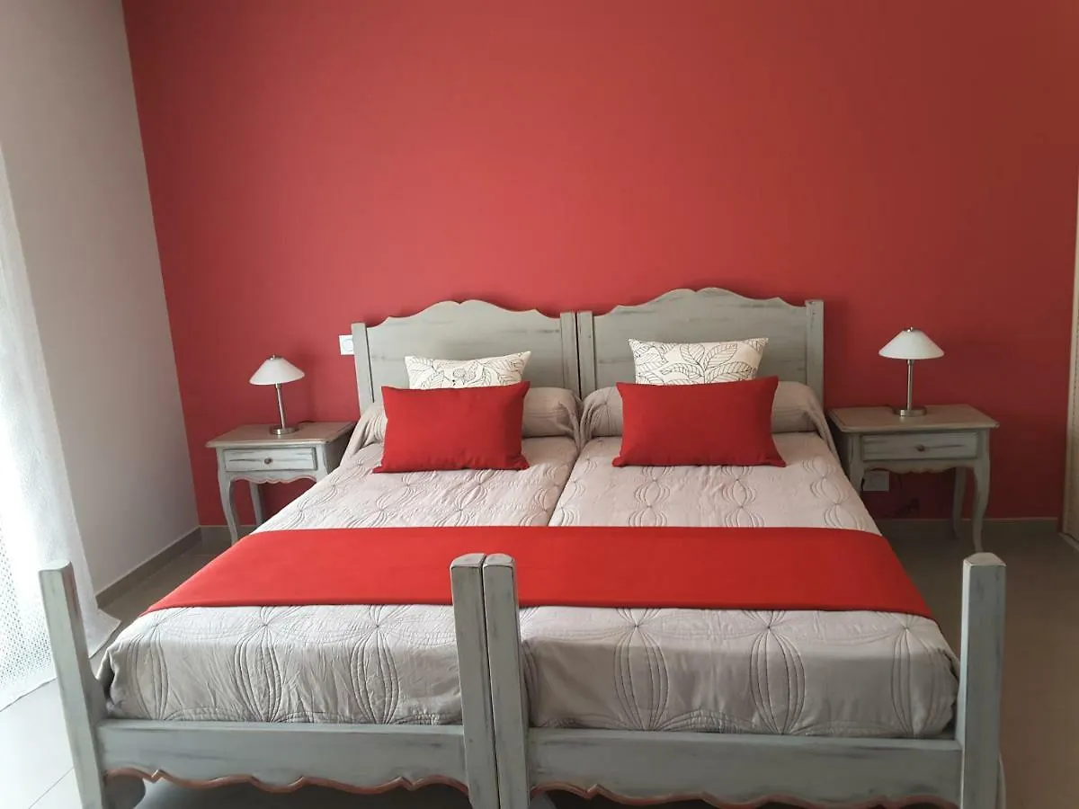 Pensjonat Hotel Aubade En Luberon Cavaillon Francja
